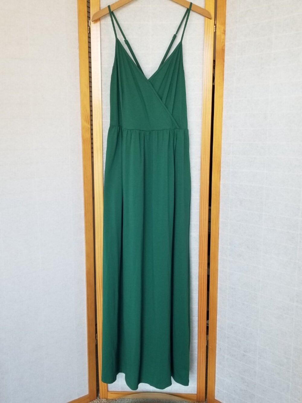 New Nini Green Maxi Dress Cami Straps Wrap Style Size Large NWT Cotton